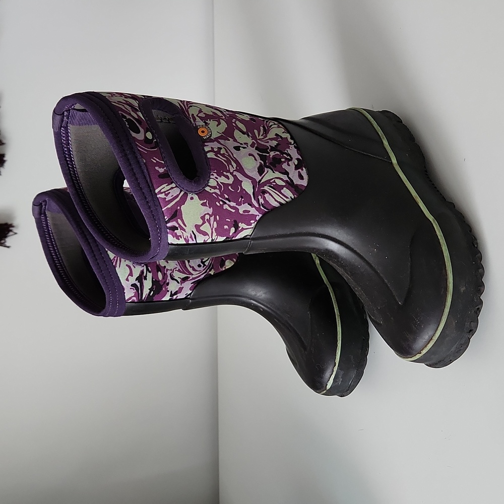 Bogs Kids Purple and Black Rain Boots